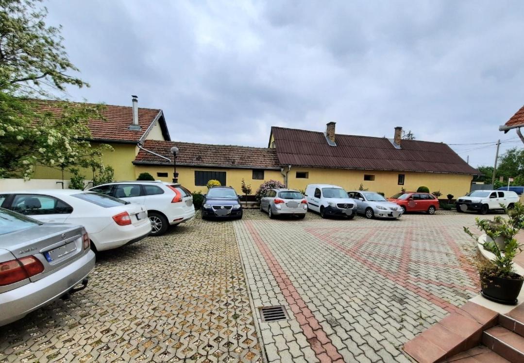 Hotel Termál Panzió Hajdúnánás Esterno foto